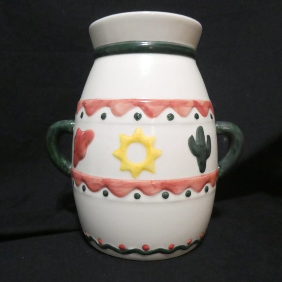 Cream colored vase with 2 handles, aztek design and hat, sun and cactus - Picture 3 of 8
